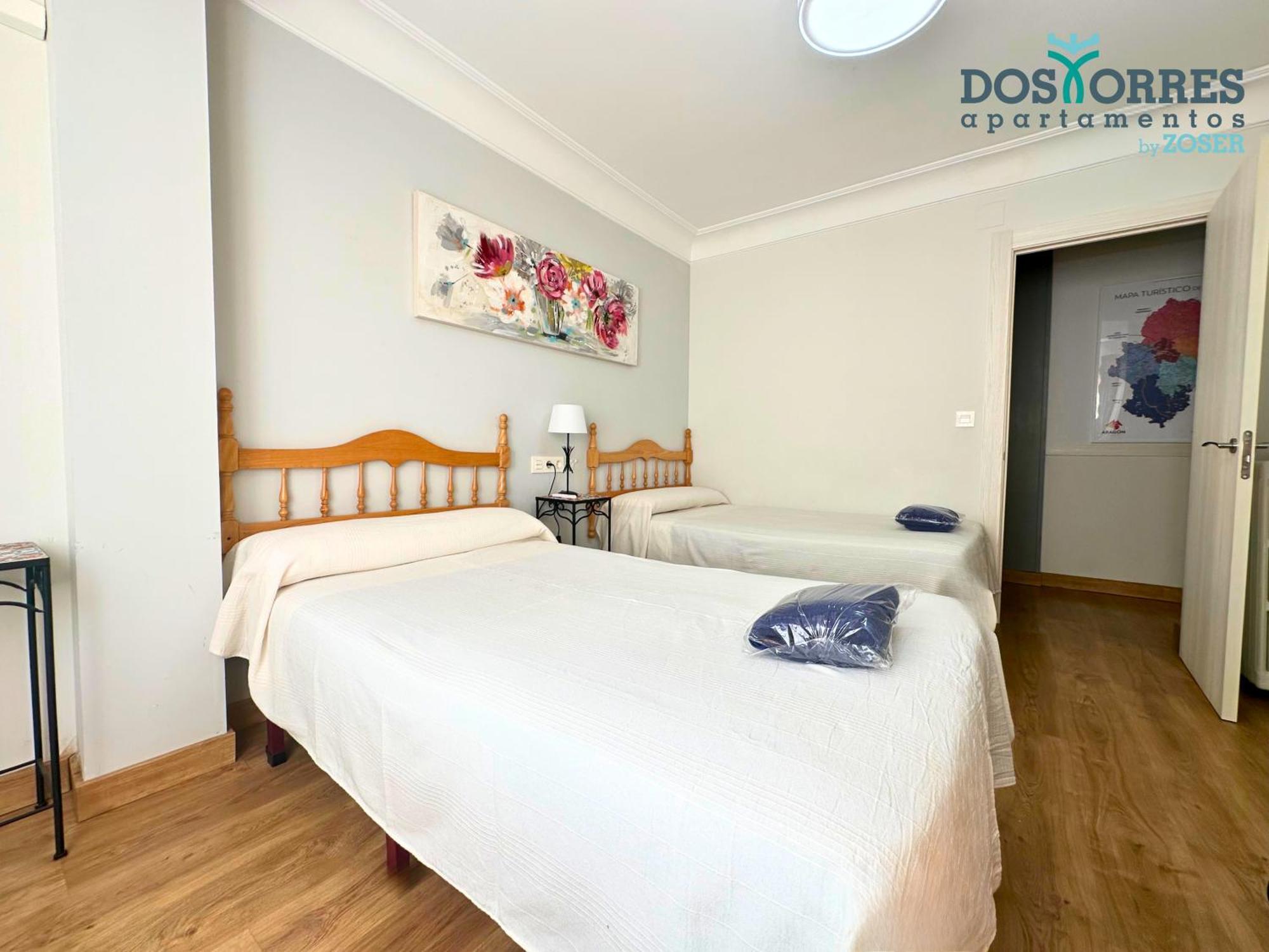 Dos Torres Faramir Apartment Сарагоса Екстериор снимка